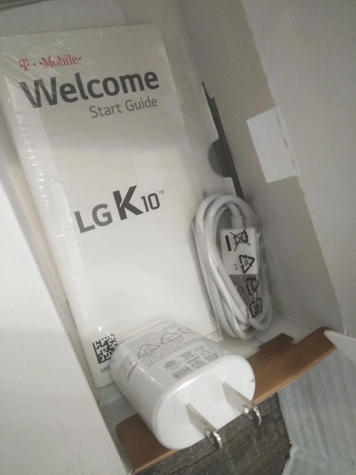 NEW LG T-MOBILE K10 - 16GB - Gold - CELL-PHONE (READ) - Image 4 of 4