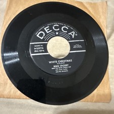 45 RPM Bing Crosby, White Christmas / God Rest Ye Merry Gentlemen Decca VG+