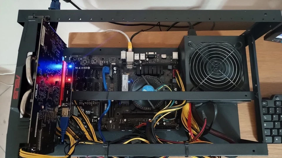 Mining Rig completo con ASUS GTX 1060 5GB schede Video GPU - Immagine 2 di 4