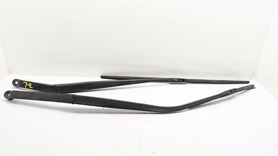 TOYOTA ESTIMA MK3 2006 - 2014 Vorne Paar Wischer Arm 71272