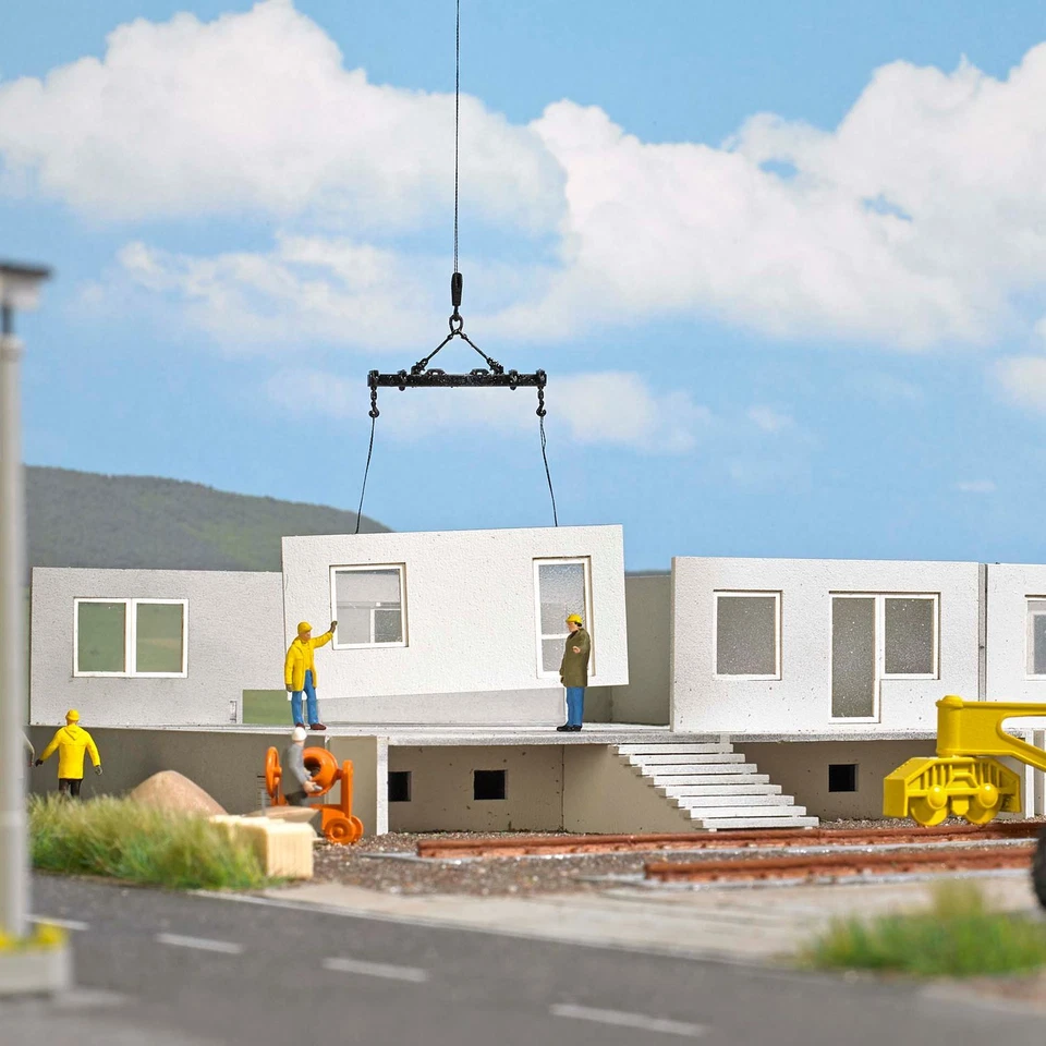 Busch Spur TT 8890 Plattenbau im Bau