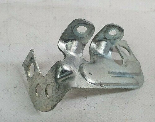 Suzuki Gsxr 1000 2018 AL8 L7 charcoal canister bracket 1857117K00000 - Picture 2 of 5