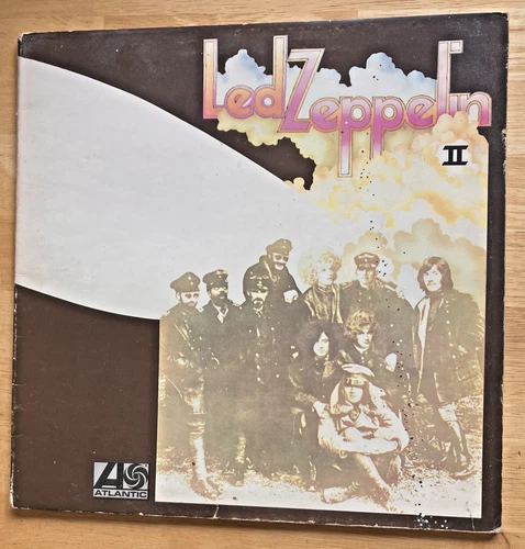 Led Zeppelin II vinyl LP with Killing Floor misprint, Plum Atlantic label. A6/B4