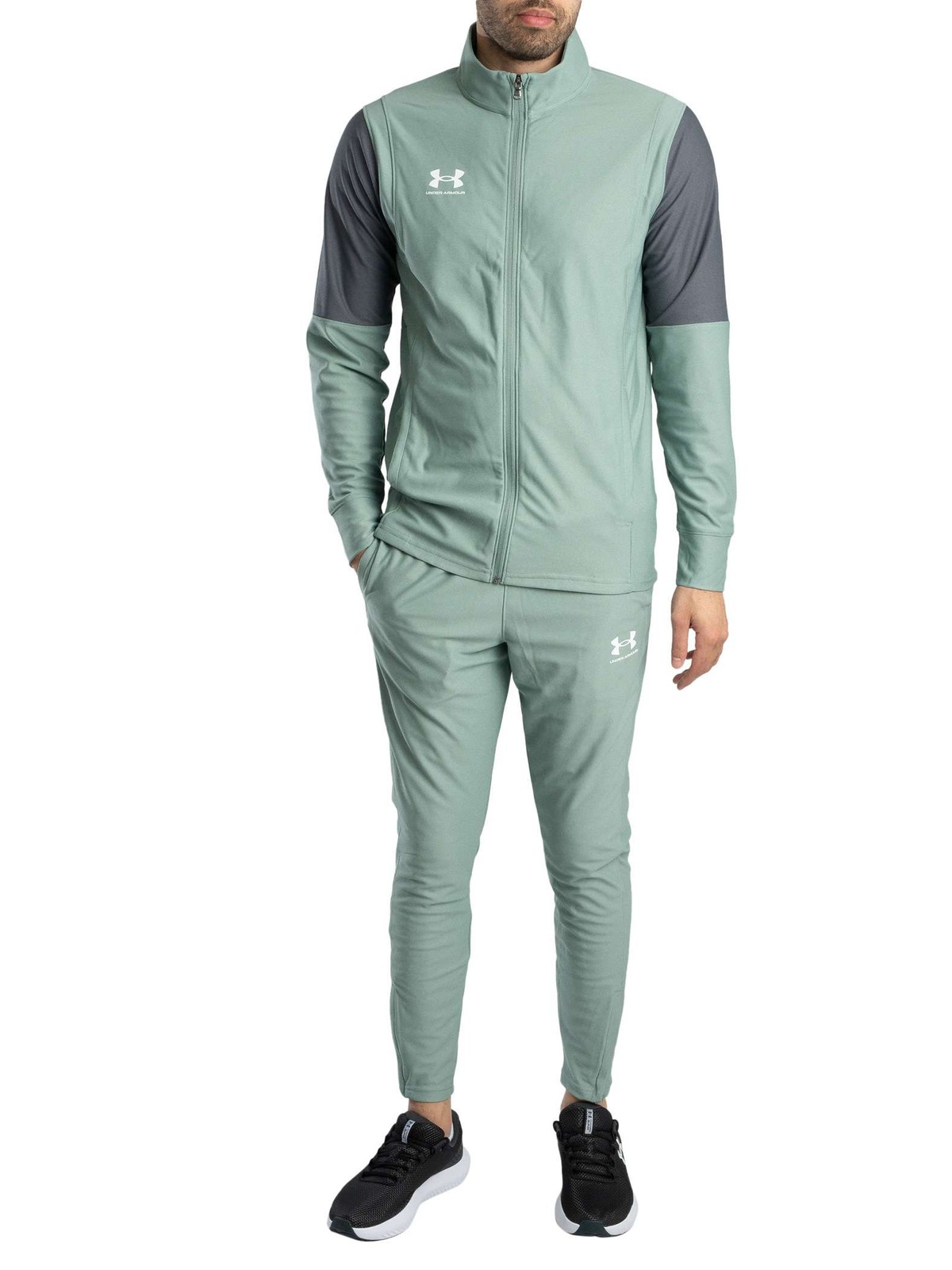 Мужской спортивный костюм Under Armour Challenger зеленый 15790₽