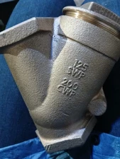 2" NIBCO Bronze 200CWP Threaded Y Strainer NEW