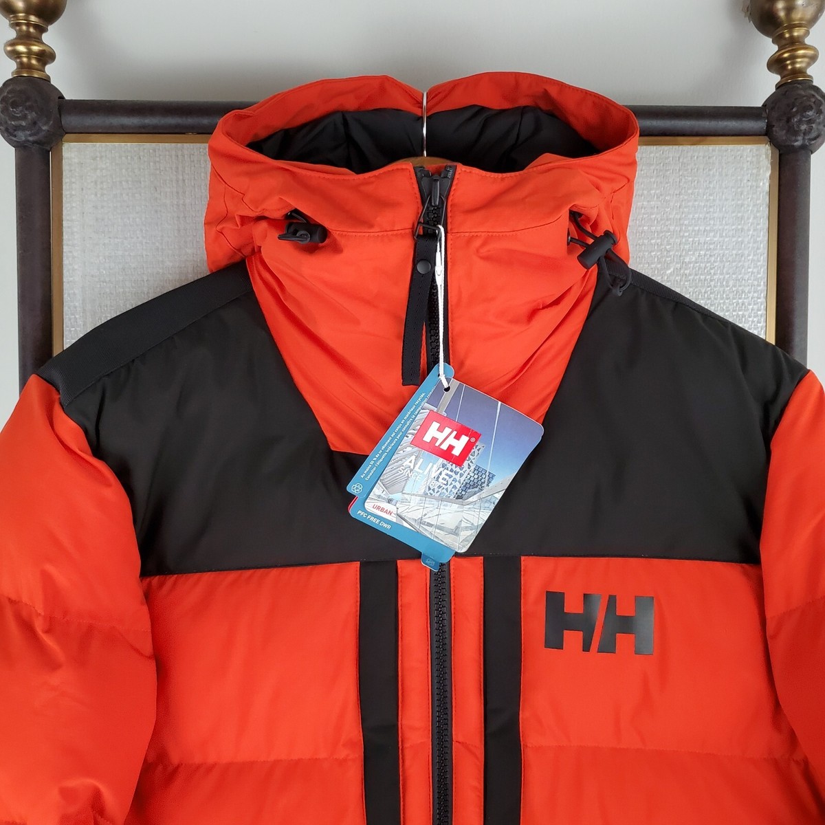 Helly Hansen スノーボードウェア 黒/赤 NEW $380 HELLY HANSEN Size Medium Mens Arctic Patrol Jacket Coat