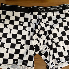 NUEVO CON ETIQUETAS Calvin Klein Hombre (X-SMALL) CK ONE MICRO BOXER BRIEF NB2226-008