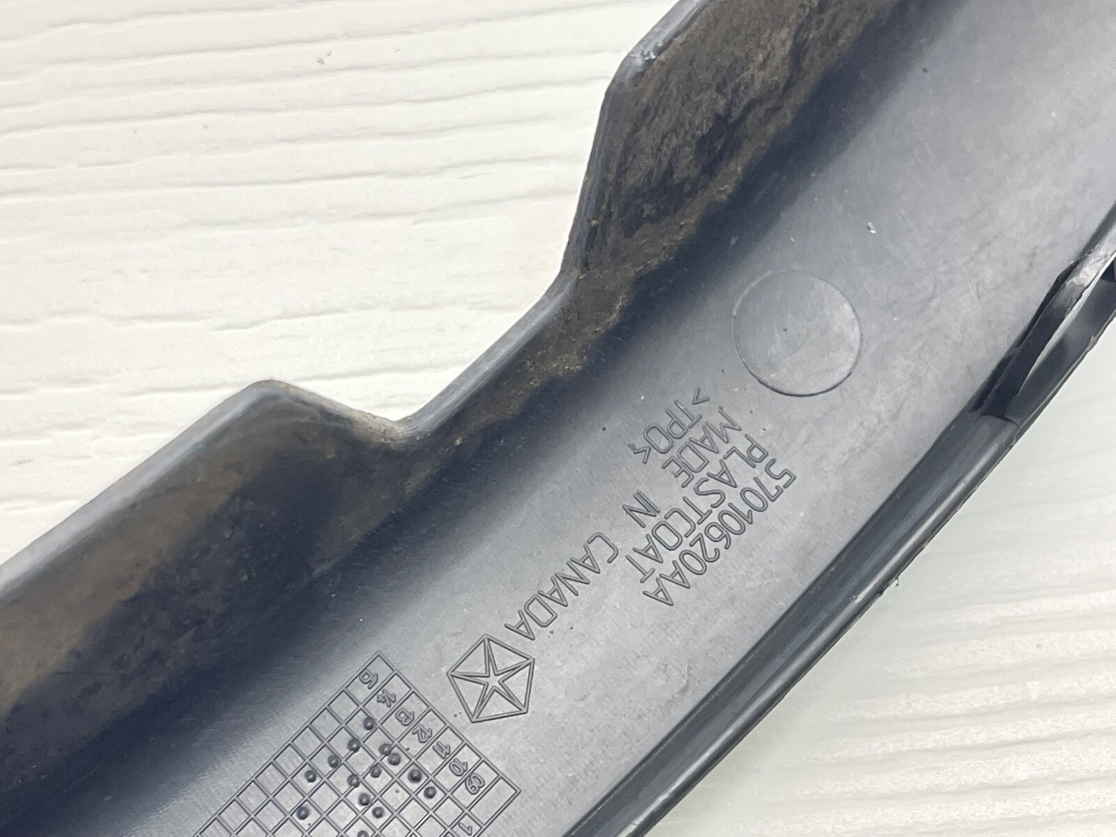 2011 2020 DODGE DURANGO FRONT RIGHT PASSENGER SIDE WHEEL ARCH TRIM 57010620AA eBay