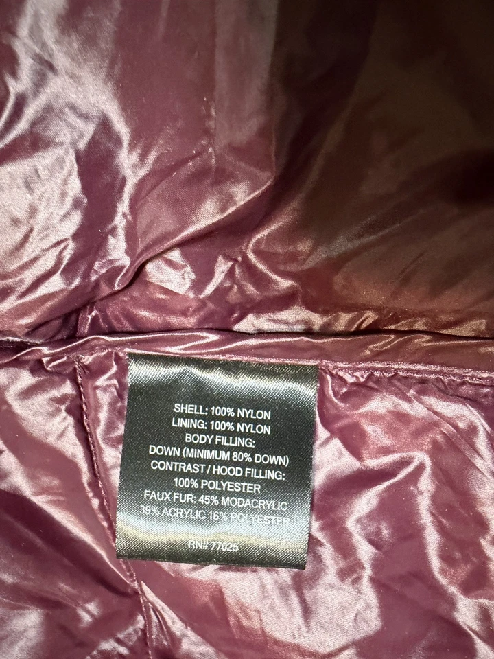 Chaqueta de plumón Curations Caravan borgoña plegable capucha extraíble piel sintética talla M Foto 3 de 4