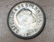 1972 Colombia 10 Centavos Date and Letters Doubling