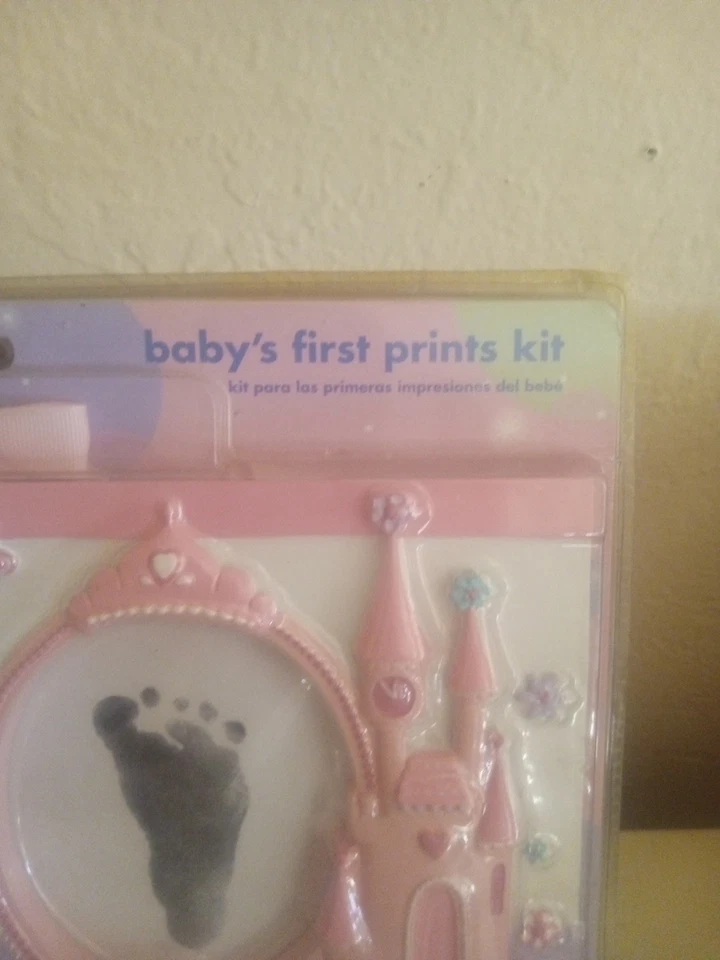 Nuevo Sellado Disney Bebé’s Primeras Impresiones Kit Princesa Castillo Rosa Niña Marco Colgante Foto 2 de 4