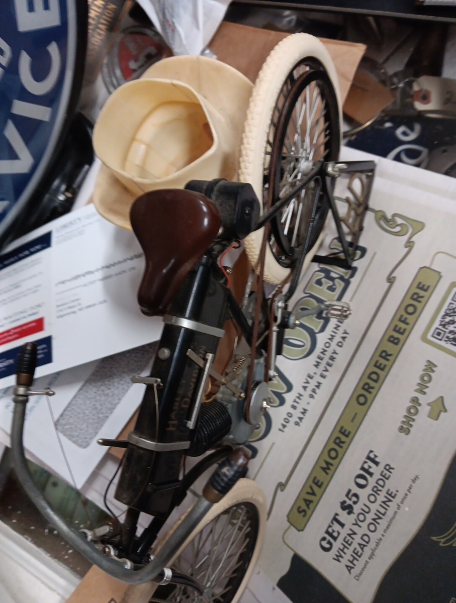 1903-1904 Harley Davidson Motorcycle Authentic Replica New In Box