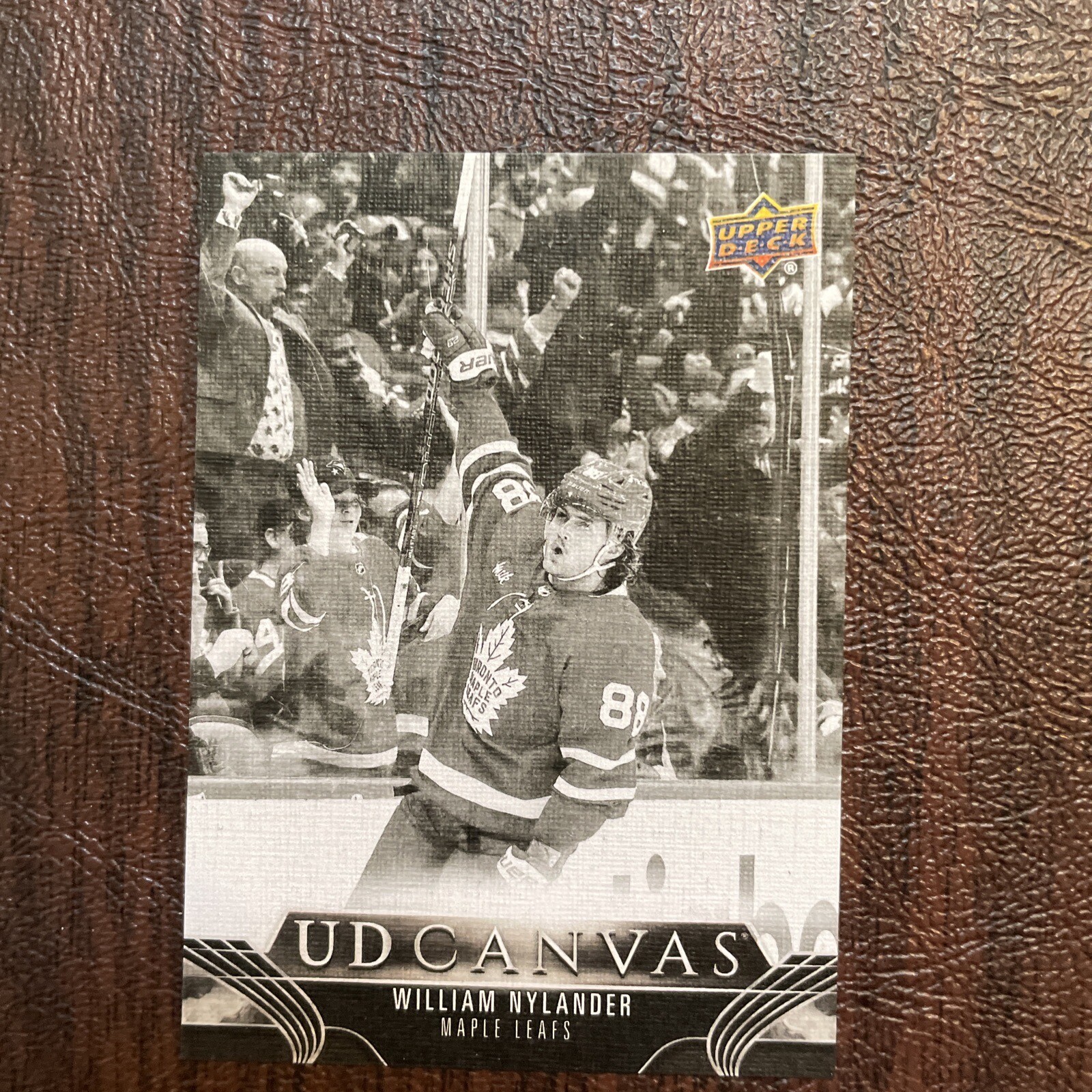 2023-24 UD Upper Deck Series 1 Canvas - C76 William Nylander - Black & White.