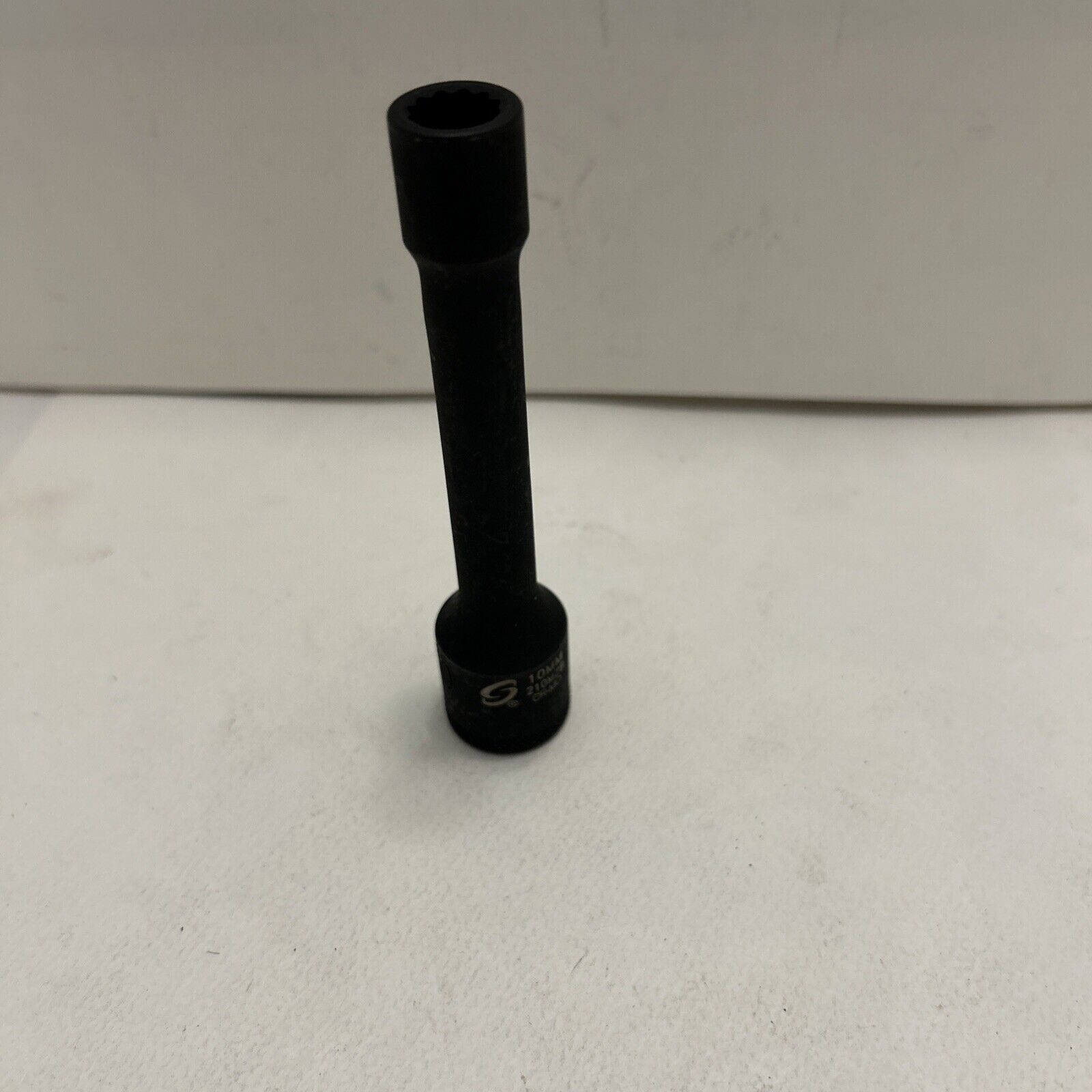 Picture 1 of 6
