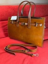 I Medici Firenze Women's Brown  Size Large Top Handle Crossbody Bag