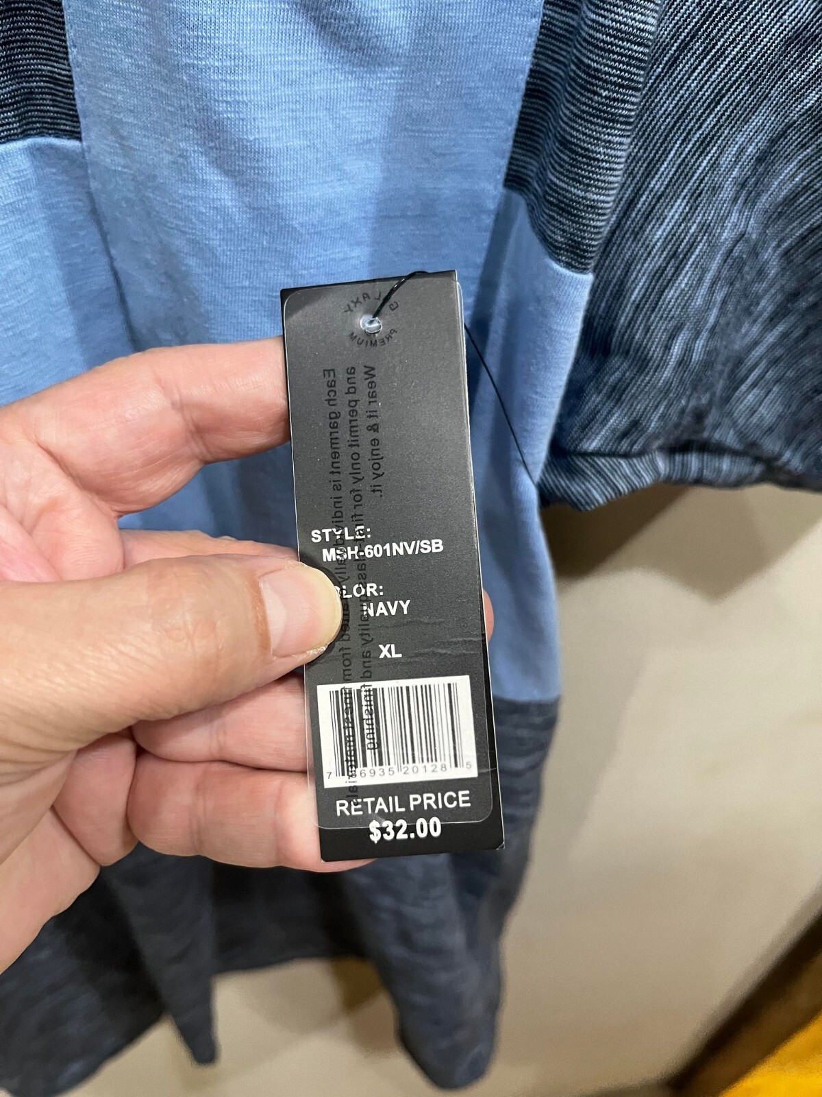 Galaxy By Harvic Shirt Mens XL Blue Short Sleeve Pocket Crew Neck New With Tags