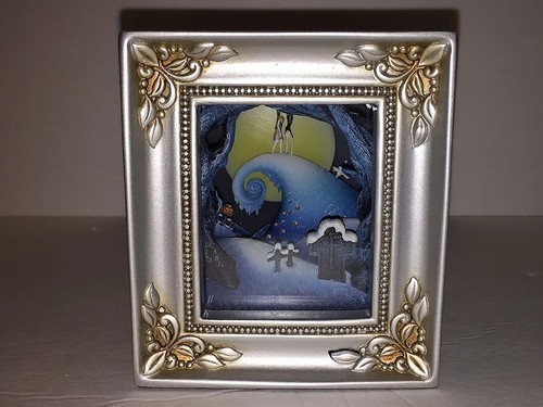 Disney Gallery of Light Olszewski Jack Sally Embrace Nightmare Before XMAS