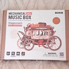 ROKR Mechanical Music Box Stagecoach AMK41 DIY 3D Puzzle Kit "Greensleeves"