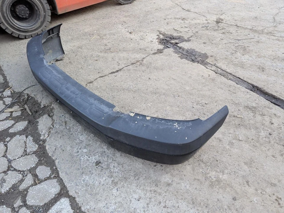 (LOCAL PICKUP ONLY) Front Bumper Painted Fits 03-24 EXPRESS 2500 VAN 794989 - Image 2 of 4