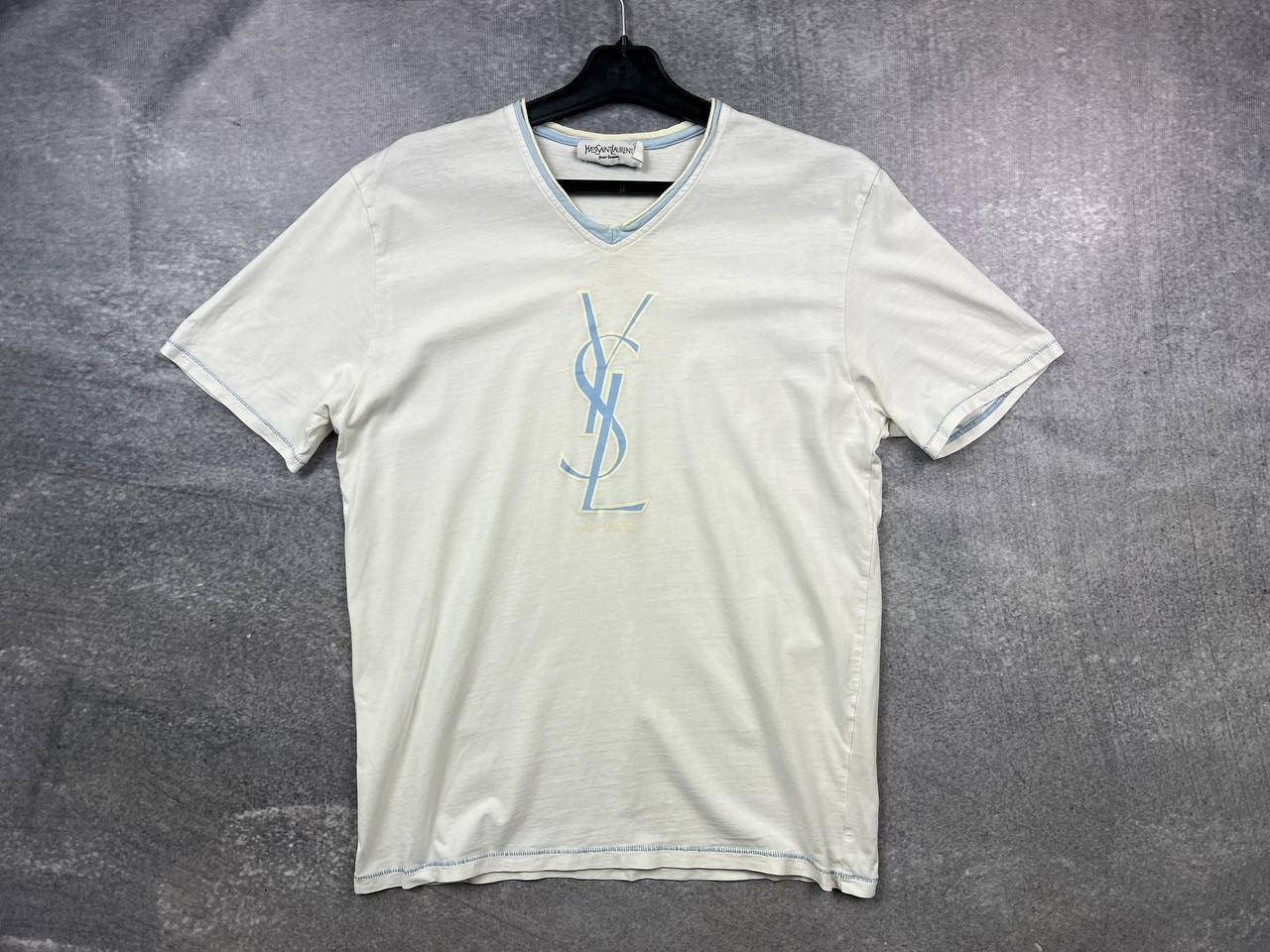t shirt yves saint laurent grande logo media