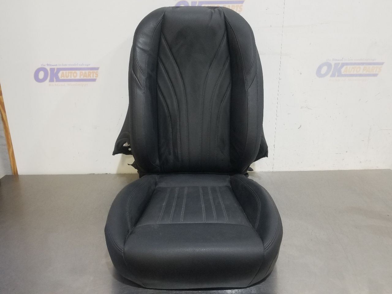 Maserati Grecale 2023-2023 FRONT+LEFT Seat cover