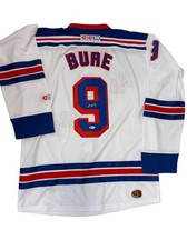 Pavel Bure Cards, Rookie Cards and Autographed Memorabilia Guide 17