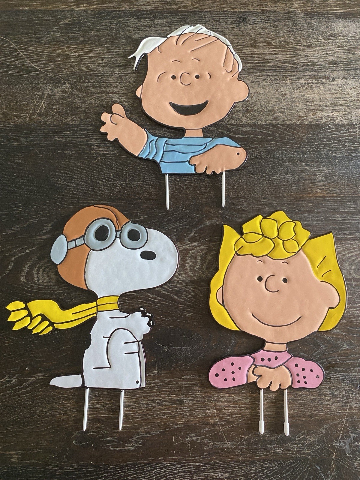 PEANUTS Metal Yard Sign with Linus Sally and Snoopy Pumpkin Press
