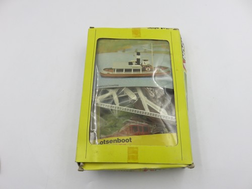 De colección Still Pilot Ship Lotsenboot Boat Kit B 3575 Plástico Marrón Alemania Occidental | Zustand: Used