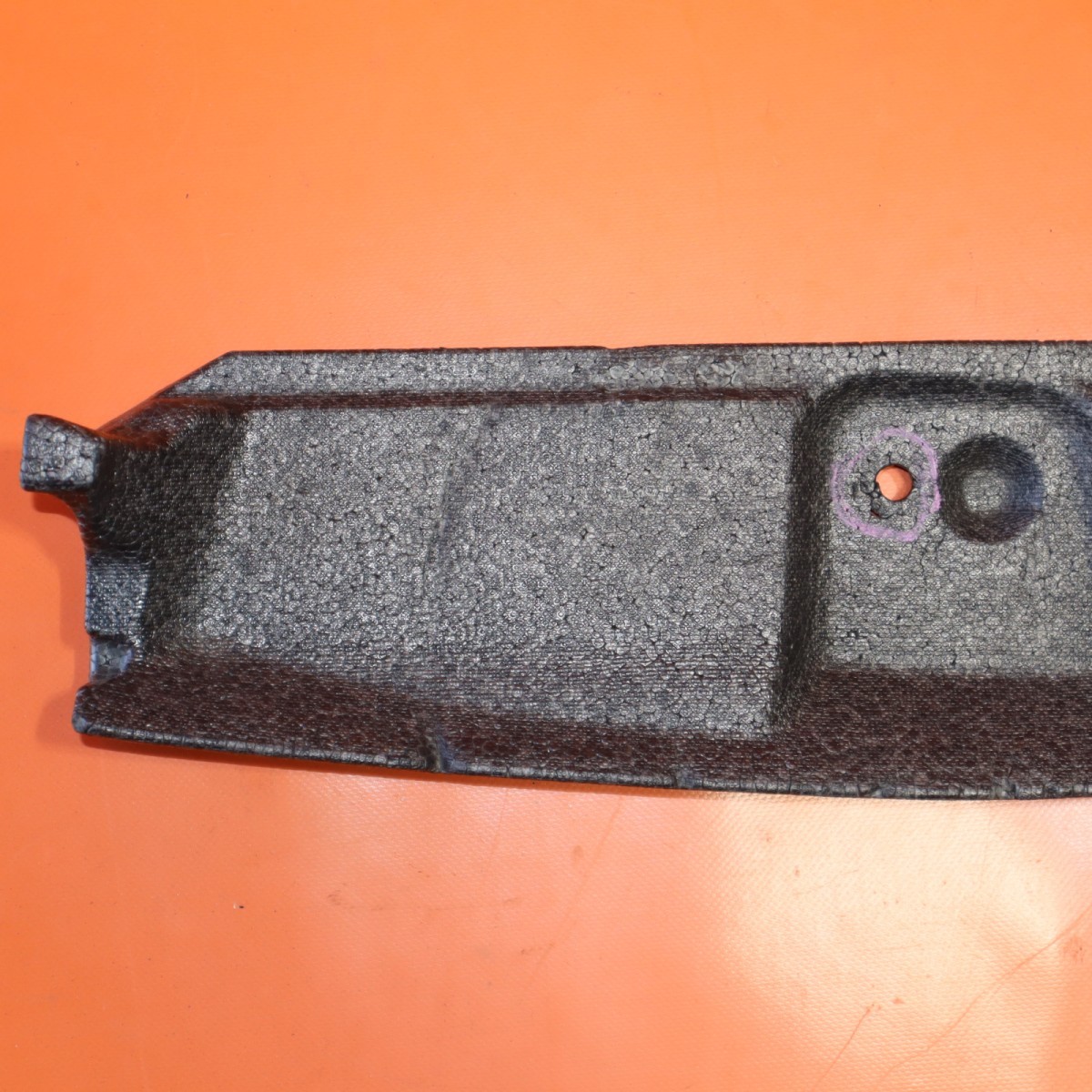 LAMBORGHINI HURACAN FENDER CLOSING FOAM RIGHT 2017 2018 2019 4T0 806 523 A OEM