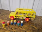 Vintage 1965 Fisher Price School Bus #192 6 wooden figures