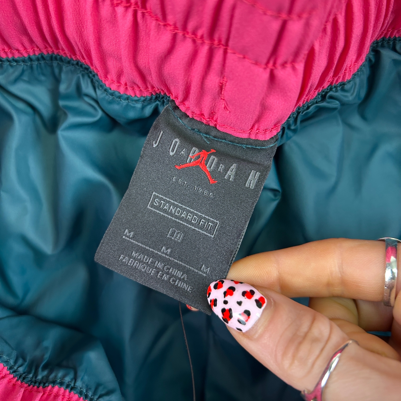 Jordan Pants Womens Medium CW6500-300 Air Jordan Retro Track Colorblock thumbnail 5