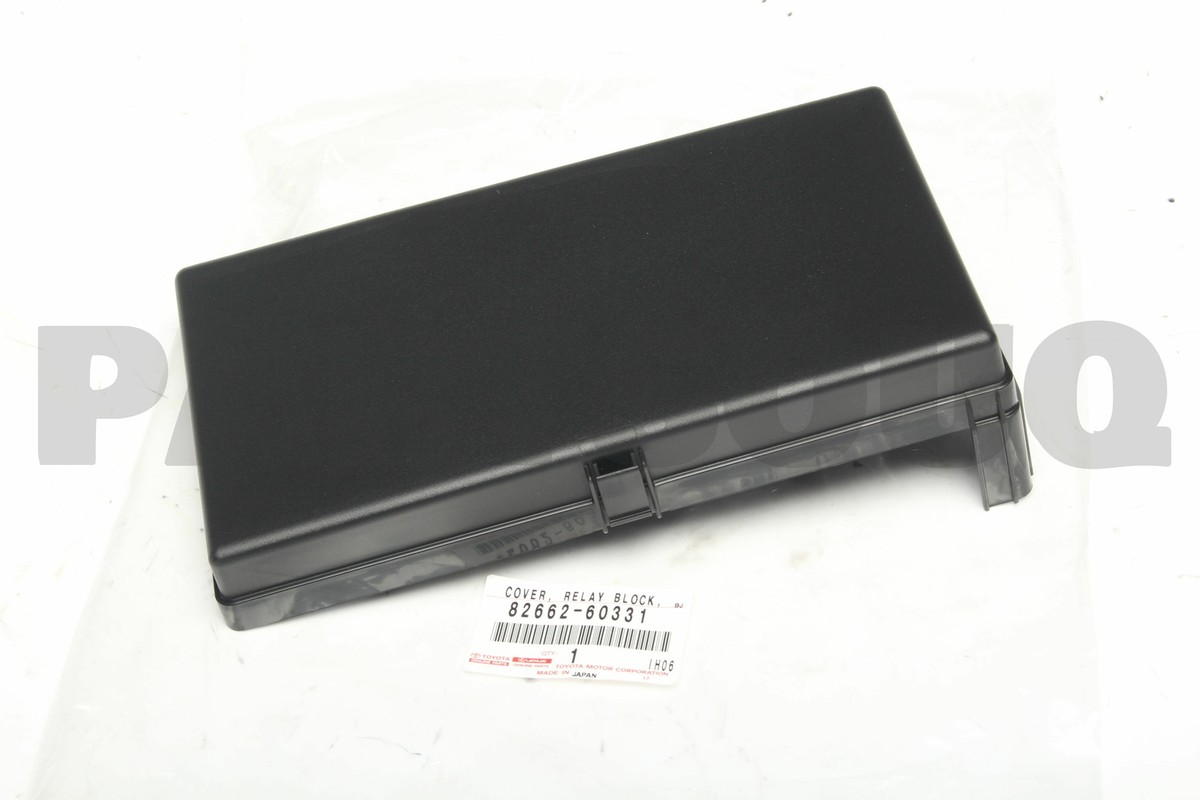 8266260331 Genuine Toyota COVER, RELAY BLOCK, UPPER, NO.1 82662