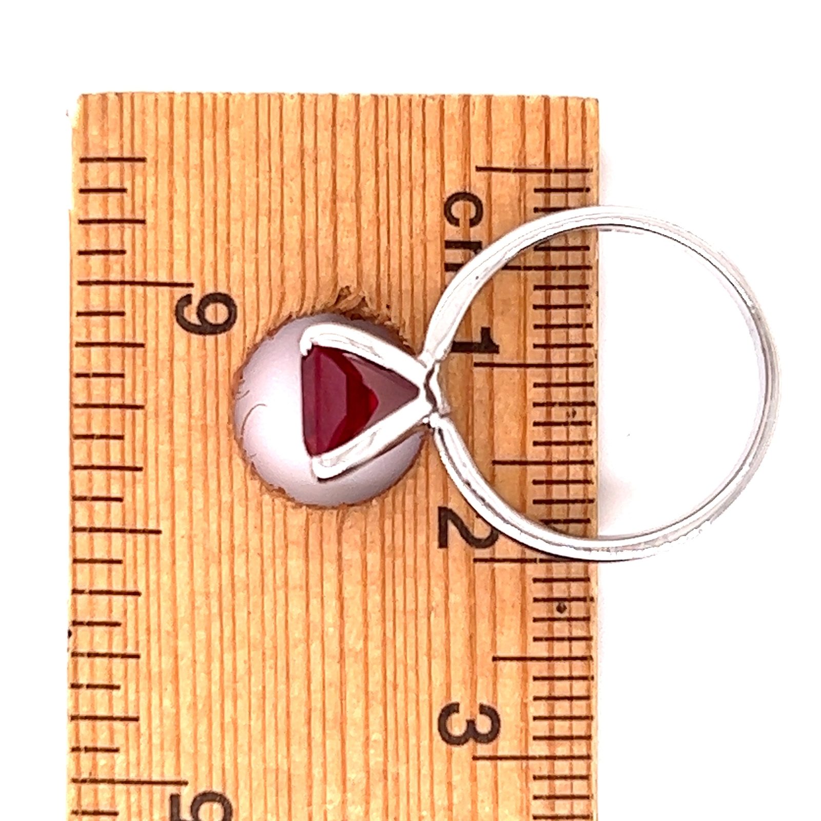 9ct White Gold Ruby Ring - image 10