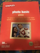 Staples Photo Basic Gloss 8 1/2  x 11  30 Sheets
