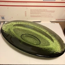 RARE FIRE AND LIGHT RECYCLED GLASS Olive WIDE LIPPED OVAL BOWL 17 1/4” Long