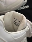 Foto 17 di 23