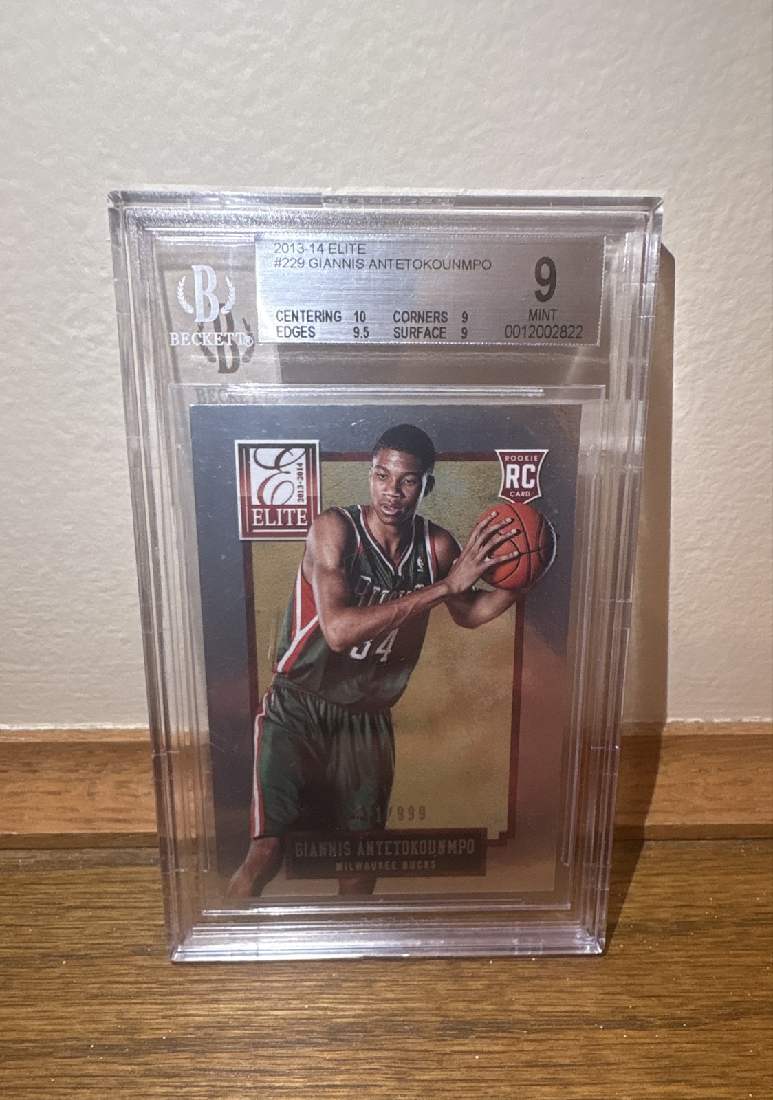 2013-14 Panini Elite - Giannis Antetokounmpo #229 /999 (RC)