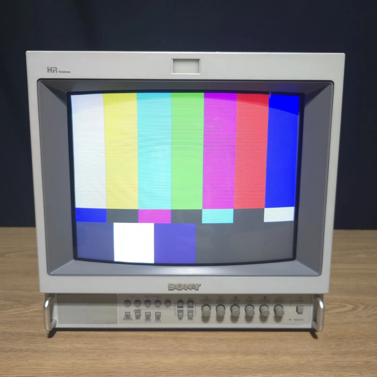 Preços baixos em Tela Sony CRT 14 em Monitores de Produção de