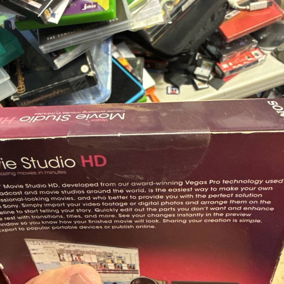 Sony Movie Studio HD Version 9 New In Box - Image 4 of 4