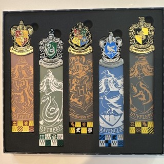 Harry Potter Metal Bookmark Set Hogwarts House Crest Collection