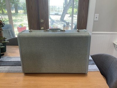 Vintage Samsonite Hawaiian Blue Tweed Luggage Style 4221 With Key  