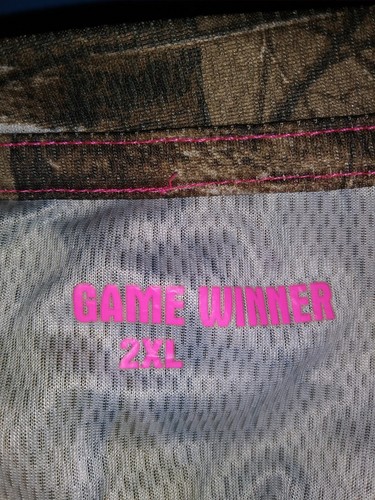 Camouflage Women's T-shirt Short Sleeve 2 XL by Game Winner bold pink stitching - Picture 2 of 6