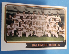 1974 TOPPS BASEBALL #16   BALTIMORE ORIOLES TEAM EX