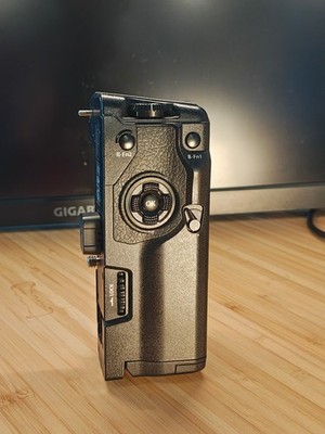 Olympus Power Battery Grip Holder HLD-9 for OM-D E-M1 Mark II, III