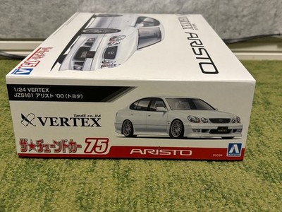 Aoshima No.75 Toyota VERTEX JZS161 Aristo 2000 White 1/24 Scale
