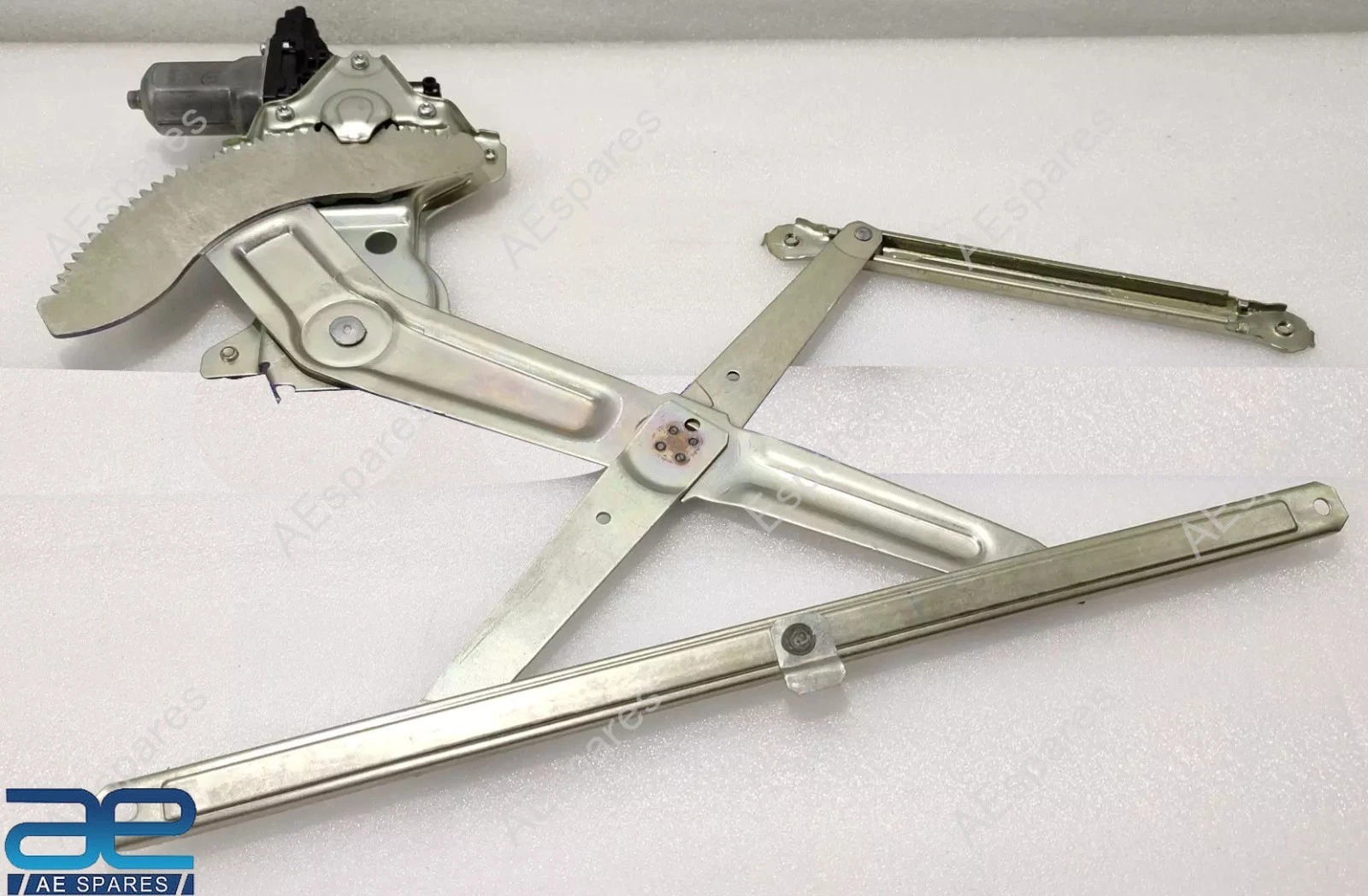 Front Door Window Regulator Assy RH For Suzuki Swift 2005-11 Swift Dzire 2008-12 view 2