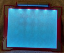 Crayola Light-Up Tracing Pad PINK 2013 BATTERIES INCLUDED, NO BOX