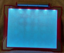 Crayola Light-Up Tracing Pad PINK 2013 BATTERIES INCLUDED, NO BOX