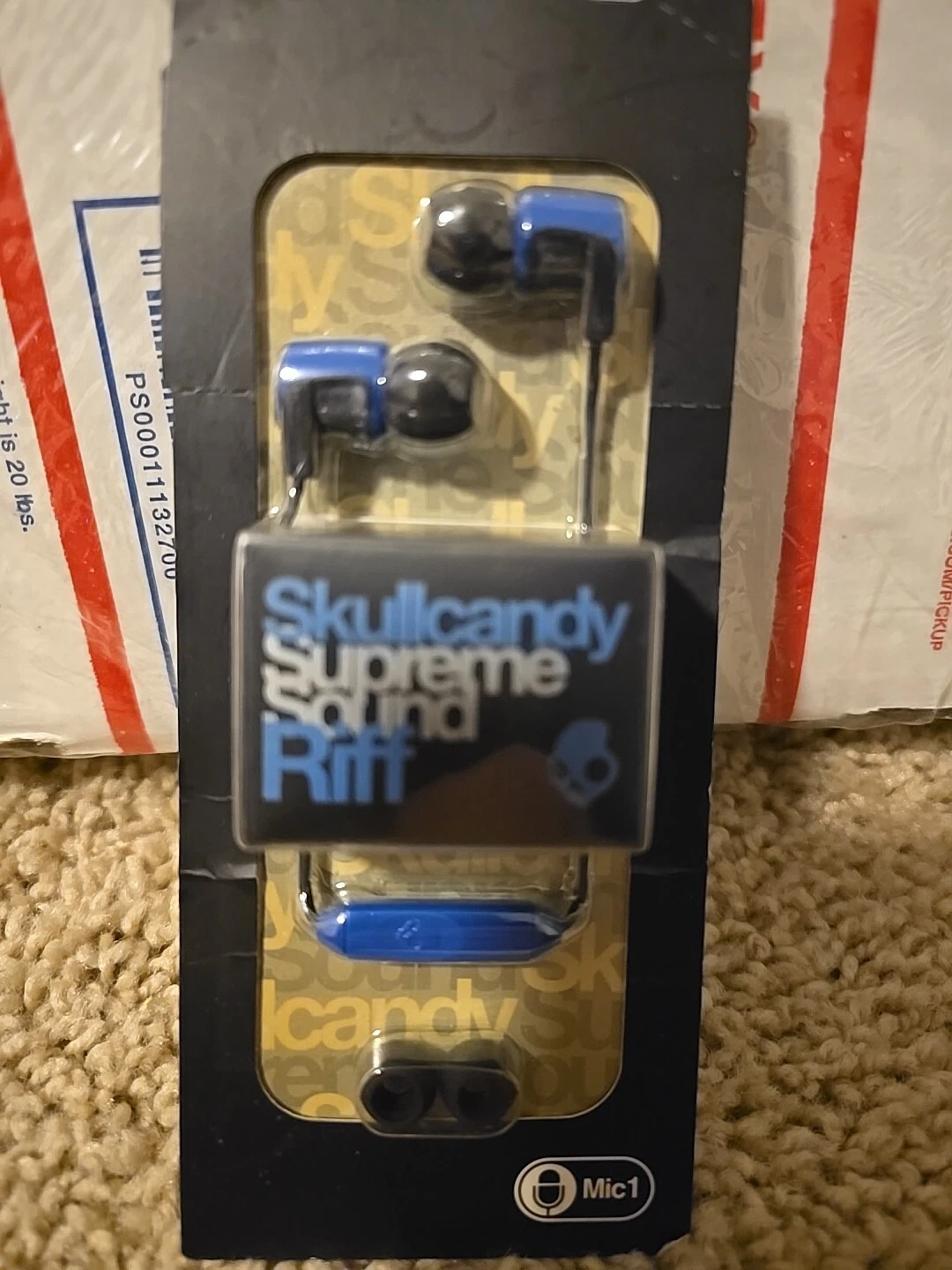 Casque Skullcandy Supreme Sound Riff neuf dans son emballage bleu