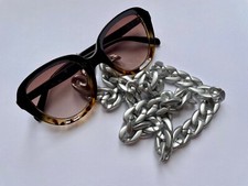 chaine de lunettes
